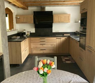 Utelle Apartment | L’Happyness maison à Figaret