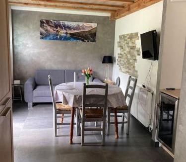 Utelle Apartment | L’Happyness maison à Figaret