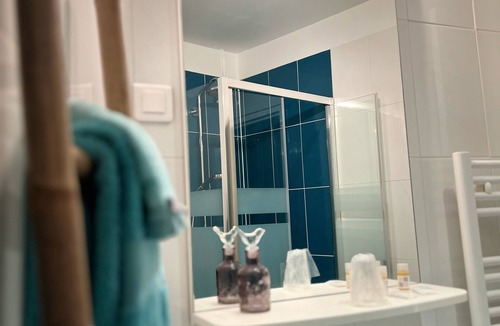 Saint-Arnoult-en-Yvelines Hotel | l'Harmony