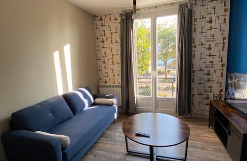 Saint-Etienne-des-Hautes-Terres Apartment | L’havrais détente