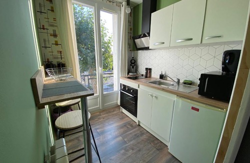 Saint-Etienne-des-Hautes-Terres Apartment | L’havrais détente