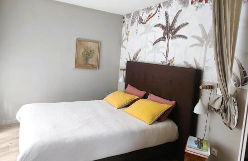 Saint-Pierre-Azif Bed & Breakfast | L'Herbe aux Vaches