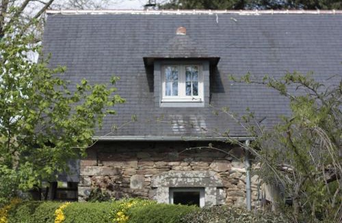 Pleyben Apartment | L'herbe des nuits.