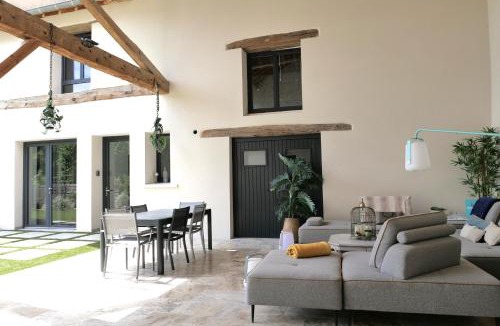 Priay House | L'HERMANCERIE