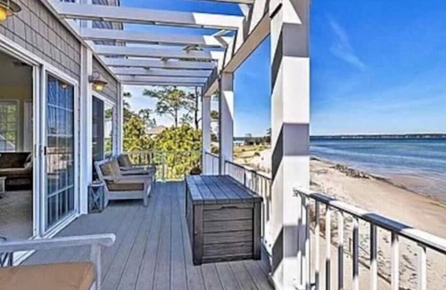 Ware House | L'Hermione