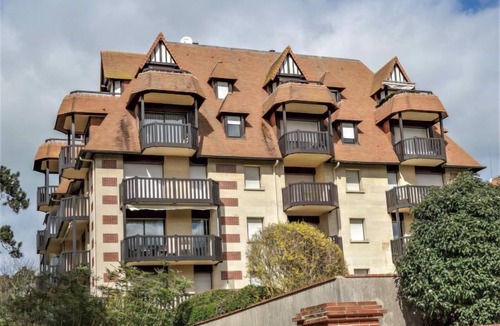 Tourgeville Apartment | l'Hermitage by Interhome