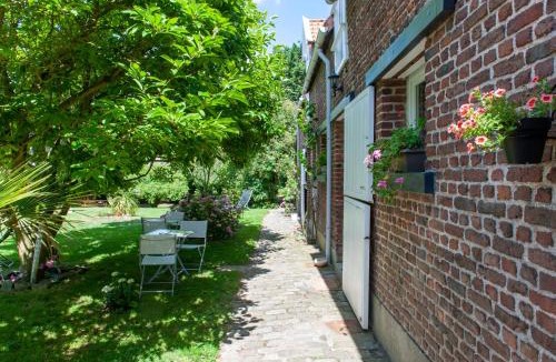 Givenchy-en-Gohelle House | L'Heure Bleue gîtes et chambres d'hôtes