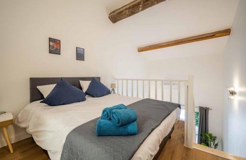 Les Halles - Valliere Apartment | L'Hippocrate Duplex à deux pas des Halles