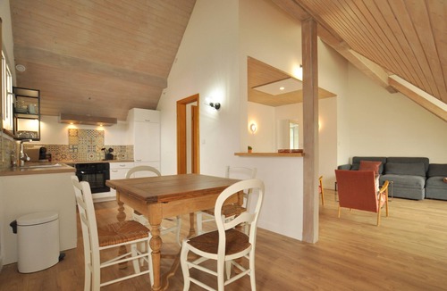 Blotzheim Apartment | L'hirondelle - Charming Flat -