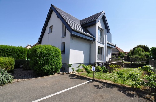 Blotzheim Apartment | L'hirondelle - Charming Flat -