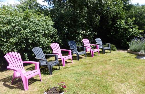 Saint-Mathieu House | L'Hirondelle Gite