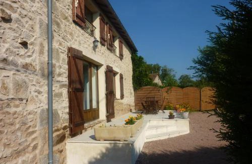 Saint-Mathieu House | L'Hirondelle Gite