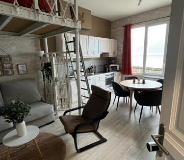 Ault Apartment | L'horizon d'Ault, prêt à séjourner, draps & serviettes inclus, lits faits à l'arrivée