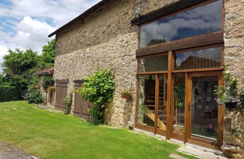 Saint-Yrieix-la-Perche House | L'Horizon - Domaine du Vertendre