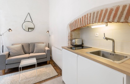 Centre Apartment | L'HORLOGE - Cocon de Charme au coeur de Rennes