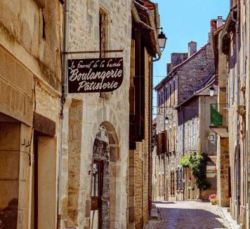 Villeneuve d'Aveyron Bed & Breakfast | L'hostellerie de Saint-Jacques