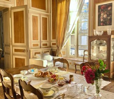 Mayenne Bed & Breakfast | L'Hotel de Hercé Chambre d'Hote