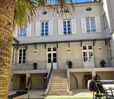 Louhans House | L'Hotel Particulier