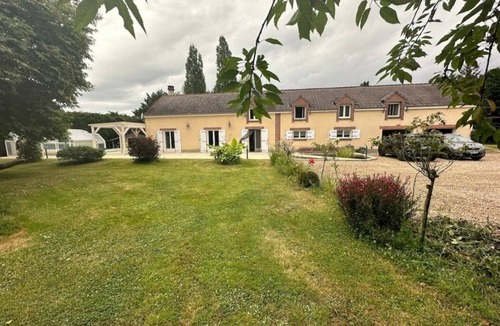 Auvilliers-en-Gatinais Villa | L'Hydromel, estate with swimming pool 1h30 from Paris