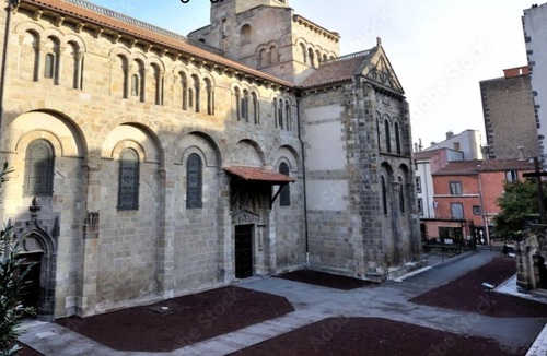 Clermont-Ferrand Apartment | L'hypercentre
