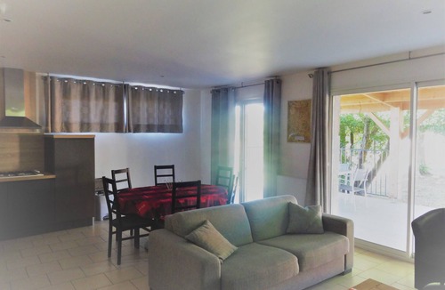 Casteljau Apartment | L'Ibie 3-star gîte in southern Ardèche