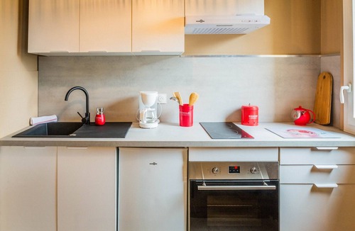 Brive-la-Gaillarde Apartment | L'ICONE DE LA GUIERLE