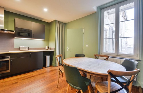 Poincare - Foch - Anatole France - Croix de Bourgogne Apartment | L'idéal de Poincaré -