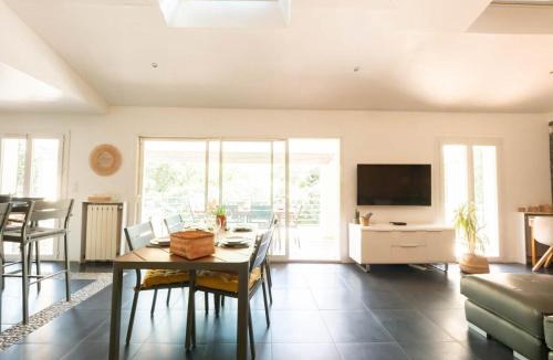 Le Cres House | L’idylle - Maison moderne avec piscine