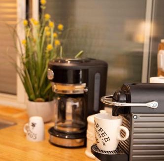 Saint-Didier-sur-Beaujeu House | L'IDYLLIQUE - Studio Privé Sous Maison