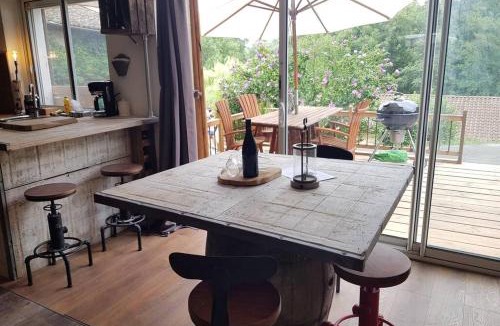 Saint-Didier-sur-Beaujeu House | L'IDYLLIQUE - Studio Privé Sous Maison