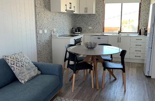 Moorowie House | L'il Southshore