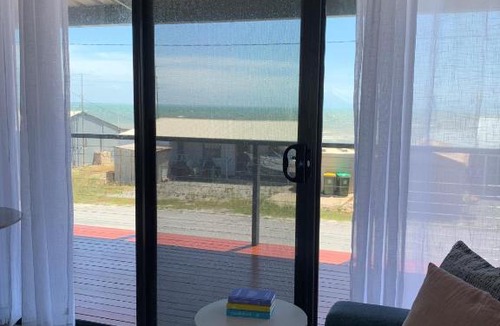 Moorowie House | L'il Southshore