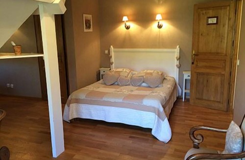 Hardencourt-Cocherel House | L'Ile Normande