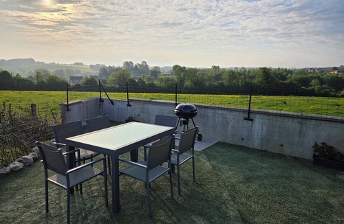 Preures House | L'impasse de la colline. Opal Coast.