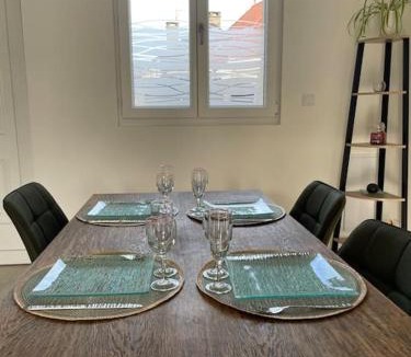 Isbergues Apartment | L'Impasse Maison avec Jardin