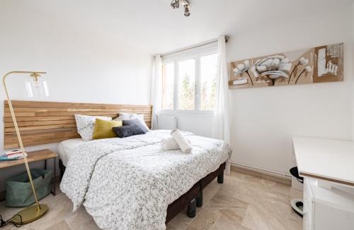 Les Louvrais House | L'Impressionniste