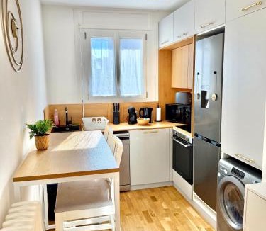 Orleans Apartment | L'impressionniste - Spacieux T3