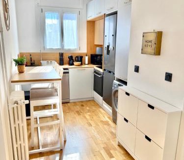 Orleans Apartment | L'impressionniste - Spacieux T3