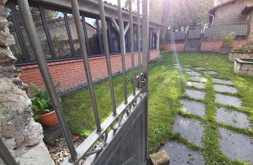 Saint-Sebastien-sur-Loire Bed & Breakfast | L'Inattendu