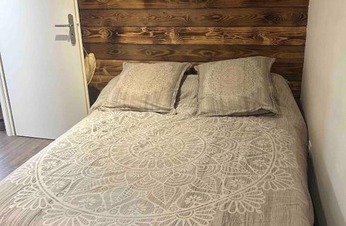 Quincieux Apartment | L'Industriel