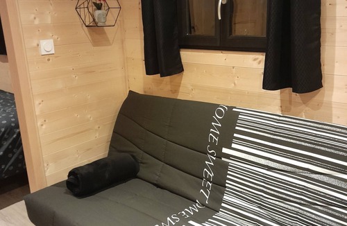 Thiel-sur-Acolin Ski Chalet | L'Insolite de Nathcy