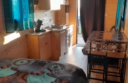 Thiel-sur-Acolin Ski Chalet | L'Insolite de Nathcy