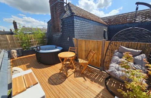 Verneuil-sur-Avre Apartment | L instant Love, passion pure