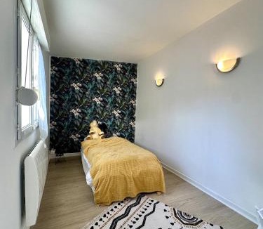 La Celle-sous-Gouzon Apartment | L'Instant Caen - House in Caen