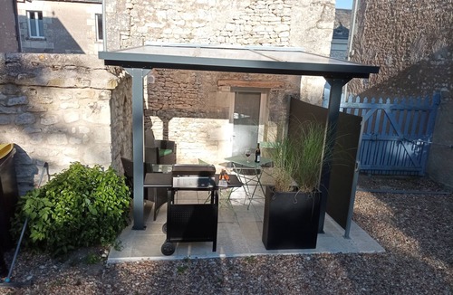 Civray-sur-Esves House | L'instant Civray