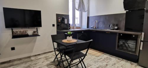 Oyonnax Apartment | L'instant