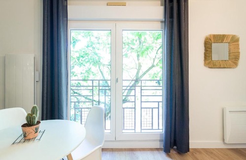 Dobree-Bon Port Apartment | L'Instant Nantais by Cocoonr