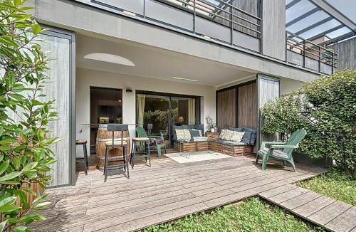 Brison-Saint-Innocent Apartment | L'Instant paisible