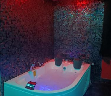 Castelnaudary Bed & Breakfast | L'instant romance Le Romantique