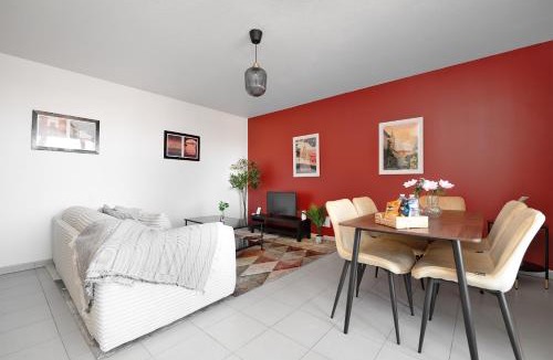 Saint - Michel Apartment | L'Instant Saint Michel - Toulouse Center